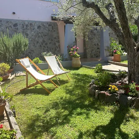 Apartment Domo Su Neulache App Giallo - Sos Alinos